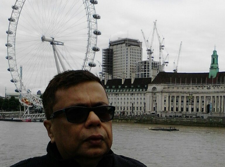 this-chartered-accountant-failed-11-times-and-now-a-phd-professor-at-b-schools-