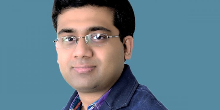 this-ca-ex-paytm-vp-is-a-self-taught-mobile-app-developer-who-quit-his-ca-firm-to-venture-in-the-startup-world-