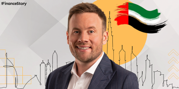 Looking for opportunities in UAE? This financial recruiter gives us an overview of the job market.