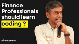Finance professionals should master coding?